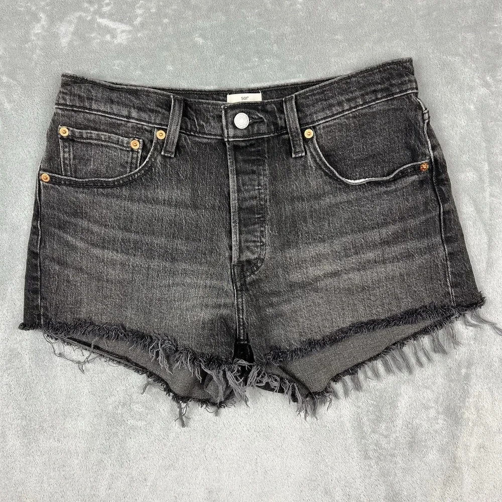 Levi's 501 Womens Sz 30 Black Denim Original Fit High Rise Cutoff Shorts Raw Hem